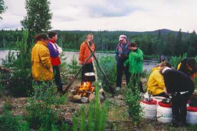 Die erste Outdoor Mahlzeit und gemeinsames kennenlernen.